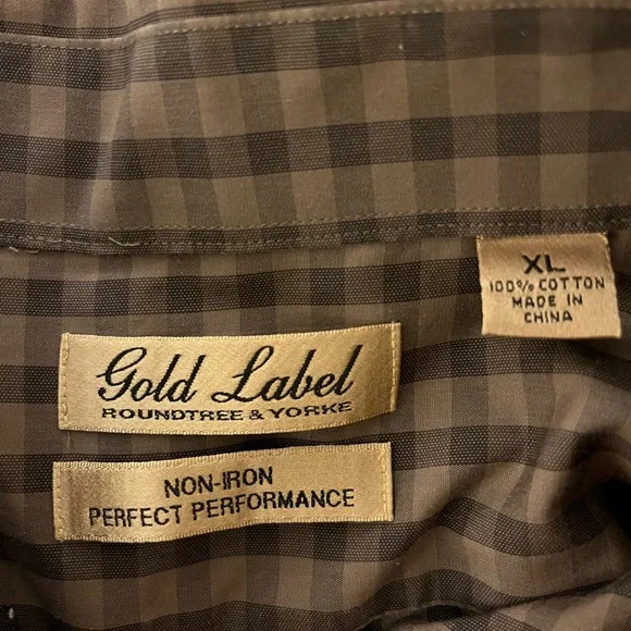 Men’s XL Gold Label Button Up - Picture 3 of 3